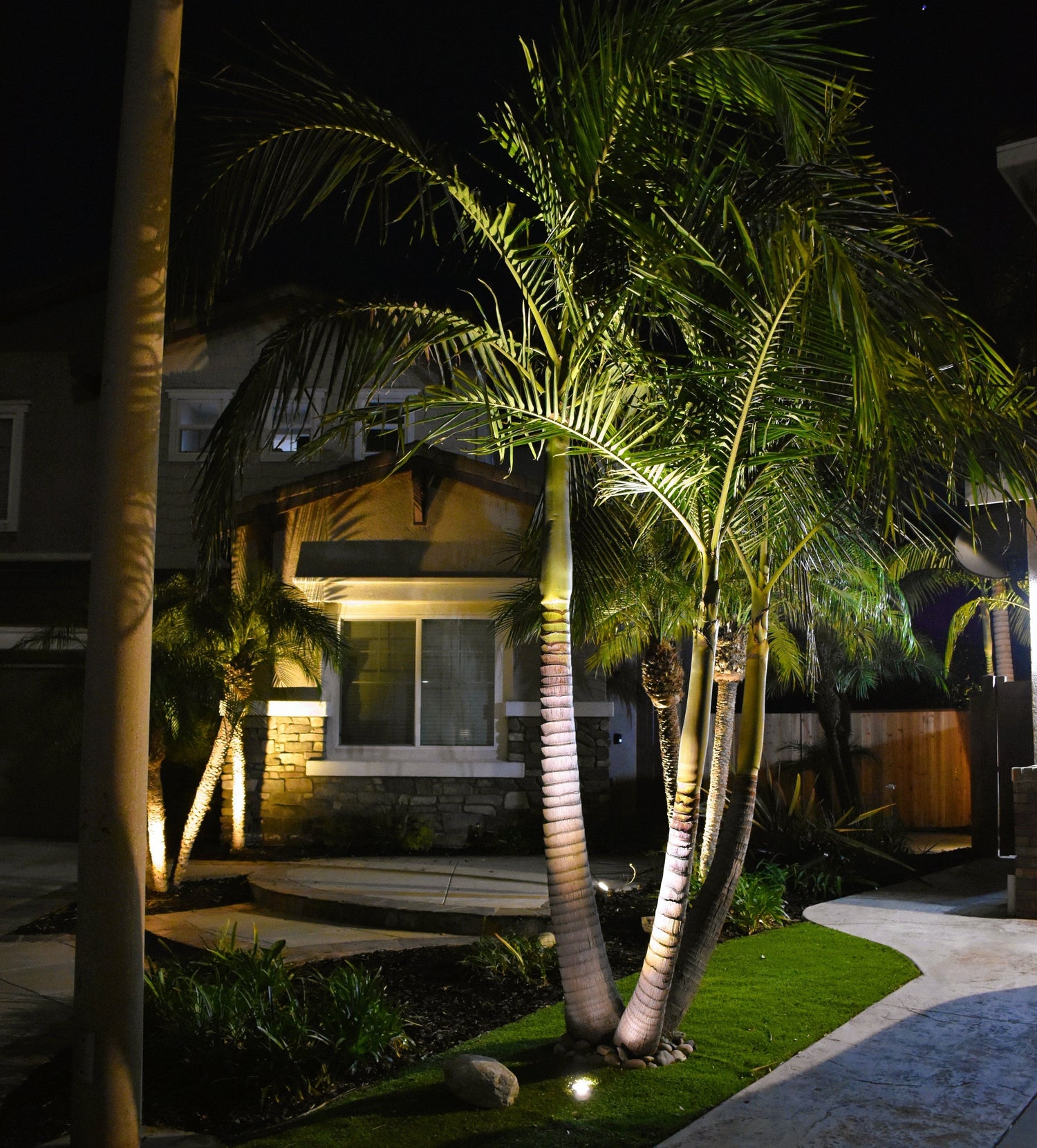 LaTerrace Cast Brass In-ground Well Light Natural Bronze Low Voltage Outdoor Lighting